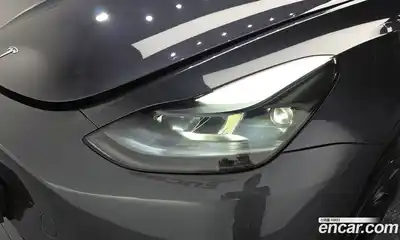 Tesla Model Y 2023 0.2 гидро, миниатюра 7