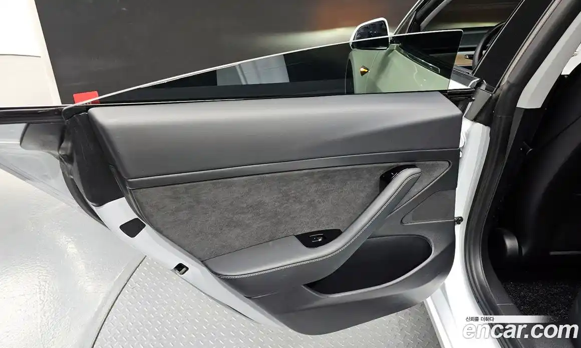 Tesla Model 3 2020 0.1 гидро, фото 15