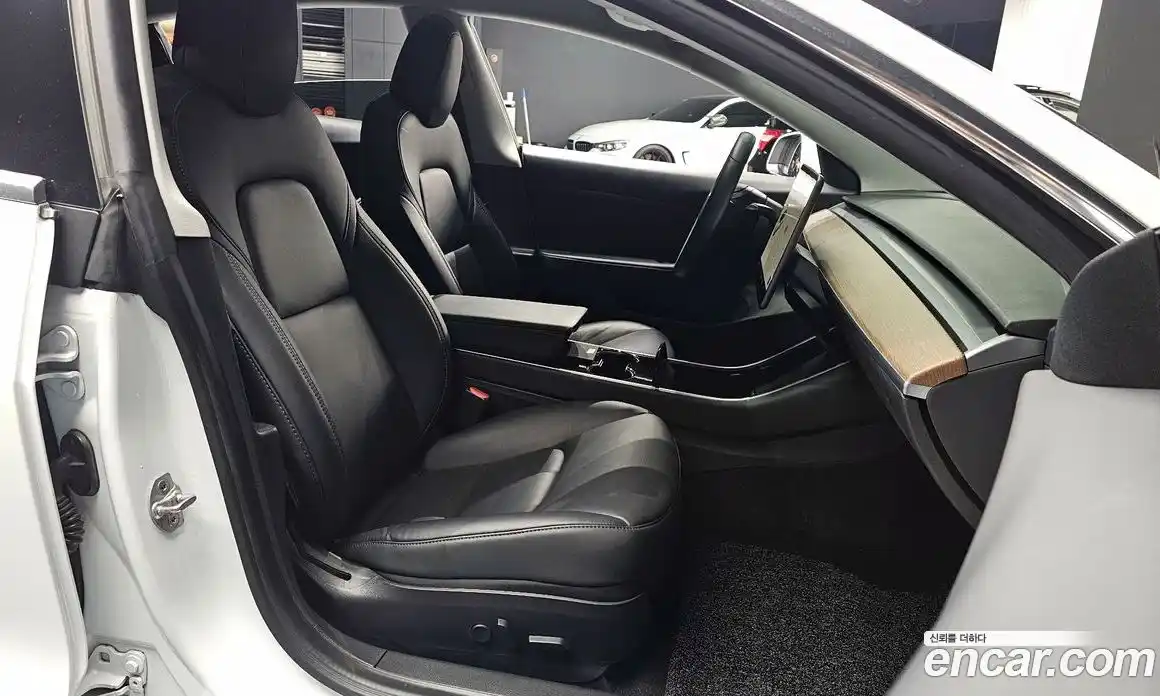 Tesla Model 3 2020 0.1 гидро, фото 16