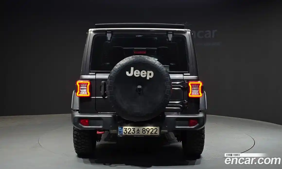 Jeep Wrangler 2021 2.0 автомат (гидро), фото 4