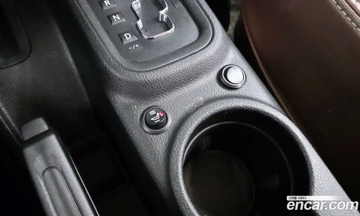 Jeep Wrangler 2016 3.6 автомат (гидро), фото 18