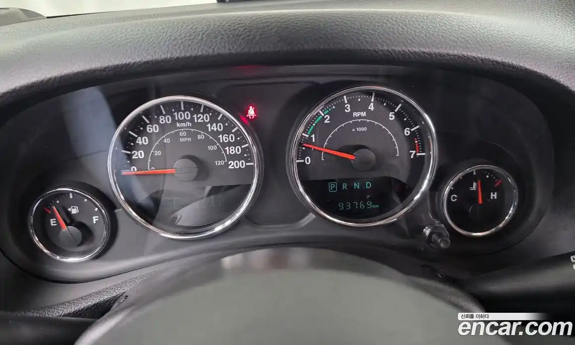 Jeep Wrangler 2016 3.6 автомат (гидро), фото 8