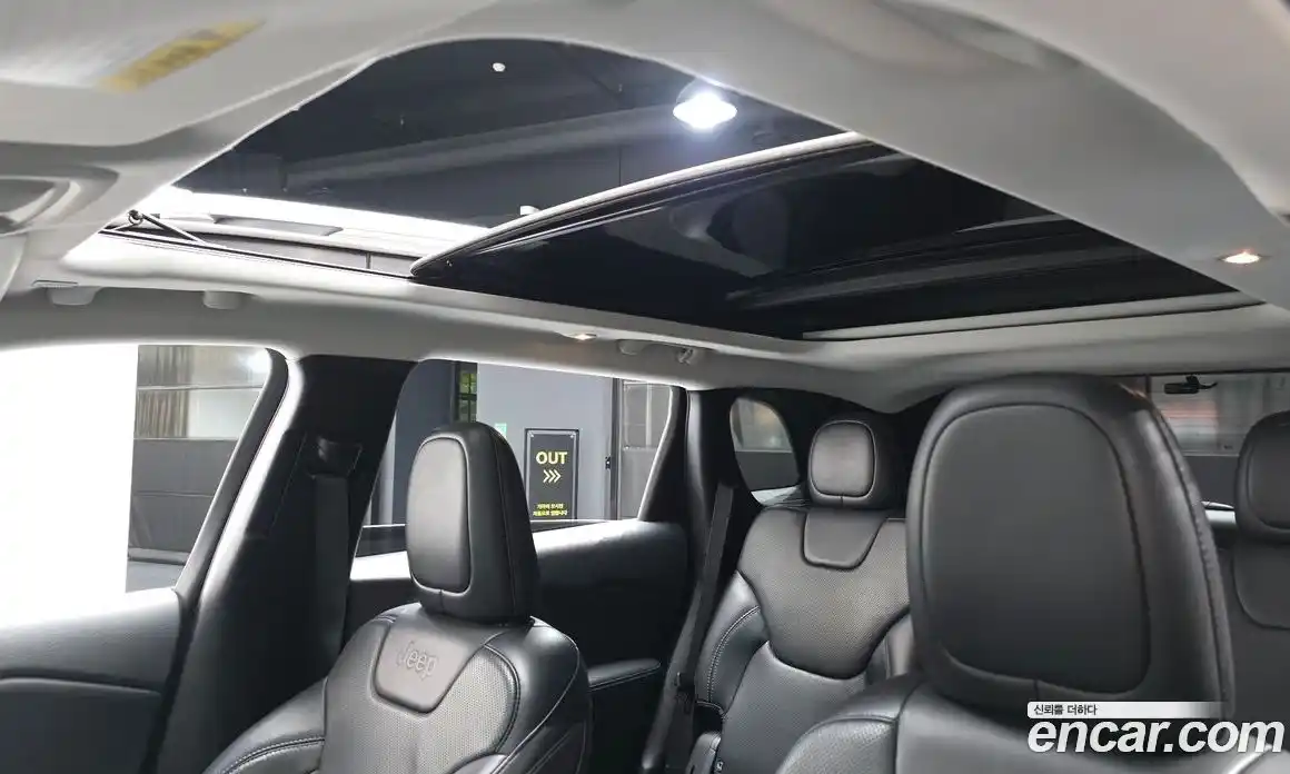 Jeep Cherokee 2018 2.4 автомат (гидро), фото 25