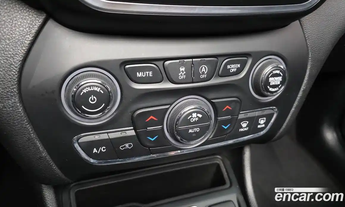 Jeep Cherokee 2018 2.4 автомат (гидро), фото 31