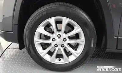 Jeep Cherokee 2018 2.4 автомат (гидро), миниатюра 5