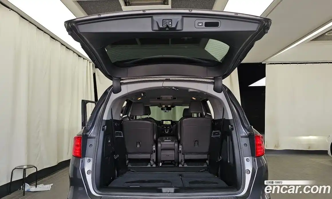 Honda Odyssey 2018 3.5 автомат (гидро), фото 20
