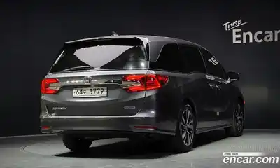 Honda Odyssey 2018 3.5 автомат (гидро), миниатюра 2