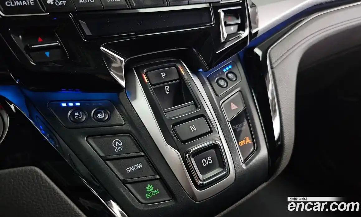 Honda Odyssey 2018 3.5 автомат (гидро), фото 9