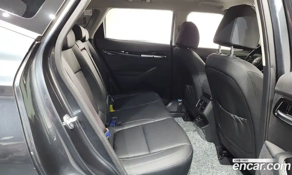 Kia Seltos 2024 1.6 гидро, фото 11