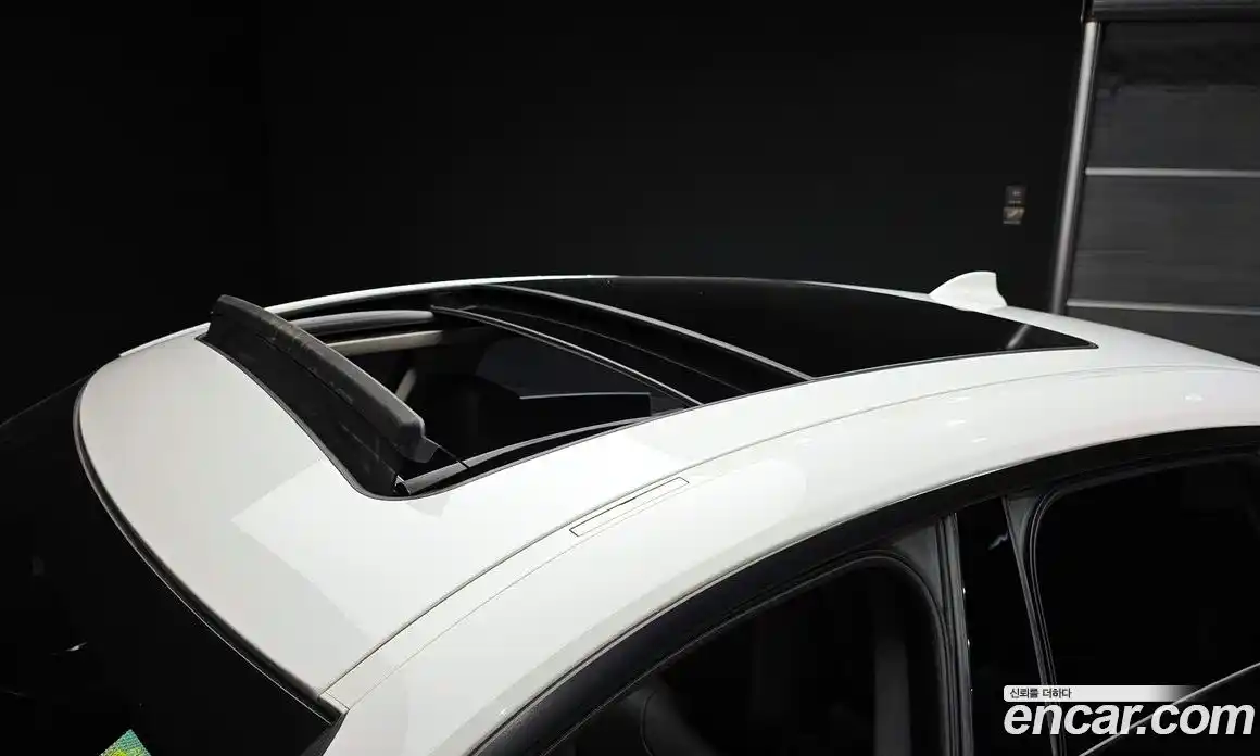 BMW 3 серия 2016 2.0 автомат (гидро), фото 16