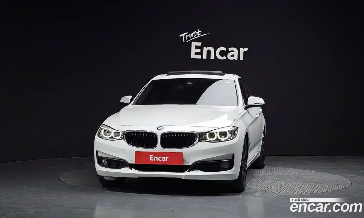 BMW 3 серия 2016 2.0 автомат (гидро), фото 3