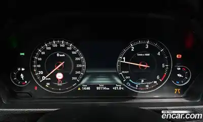 BMW 3 серия 2016 2.0 автомат (гидро), миниатюра 8