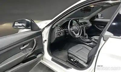 BMW 3 серия 2016 2.0 автомат (гидро), миниатюра 10