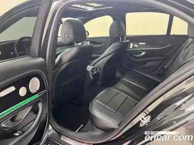 Mercedes-Benz E-Class 2022 1.9 гидро, миниатюра 12