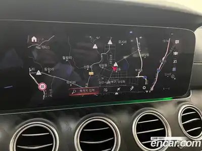 Mercedes-Benz E-Class 2022 1.9 гидро, миниатюра 6