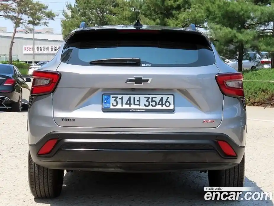 Chevrolet Trax 2023 1.2 гидро, фото 4