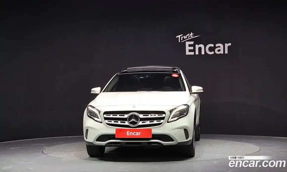 Mercedes-Benz GLA-Class 2017 2.0 гидро, фото 3