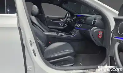 Mercedes-Benz E-Class 2021 1.9 гидро, миниатюра 11