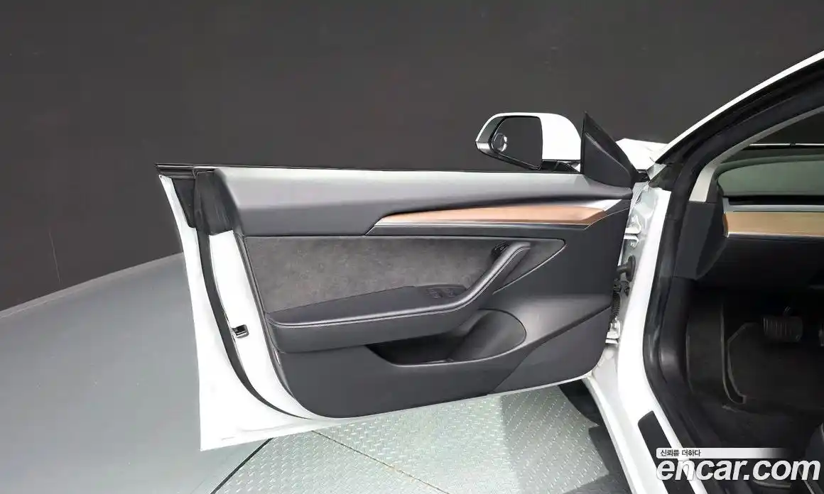 Tesla Model 3 2022 0.2 гидро, фото 14