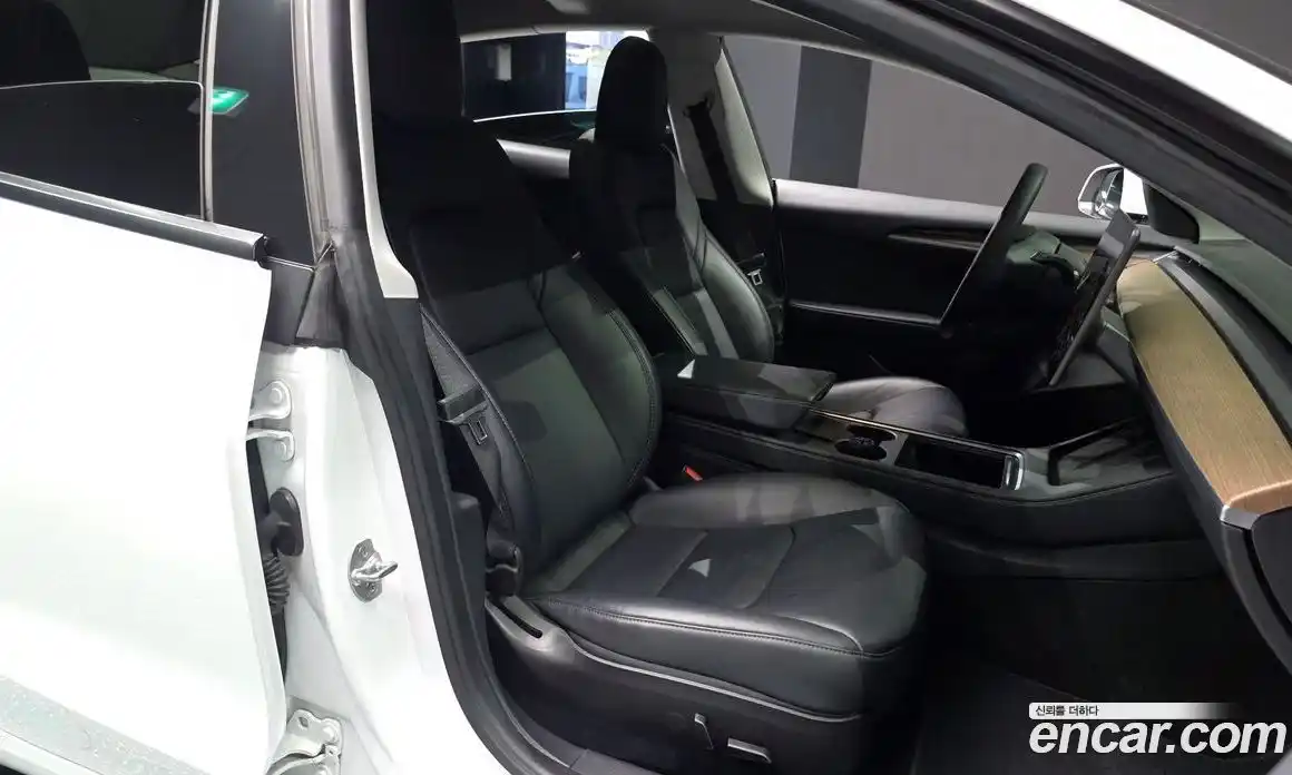 Tesla Model 3 2022 0.2 гидро, фото 16
