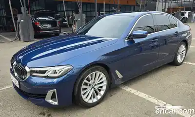 BMW 5-Series, 2020