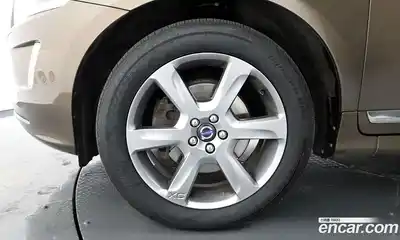 Volvo XC60 2015 2.4 автомат (гидро), миниатюра 5