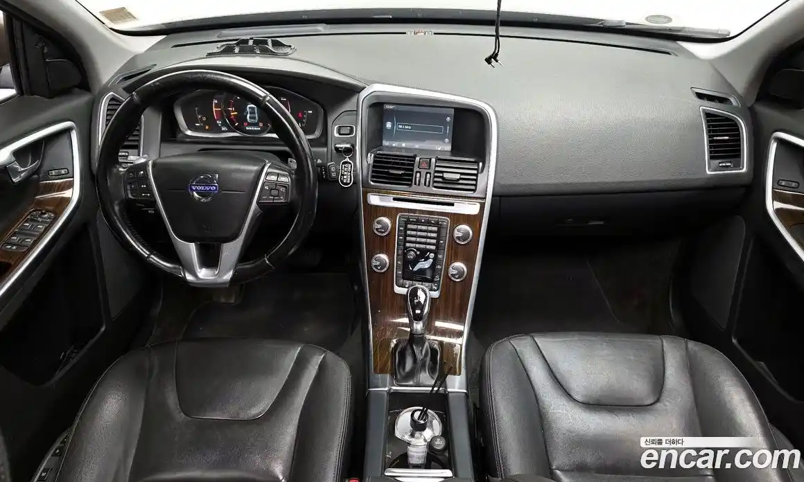 Volvo XC60 2015 2.4 автомат (гидро), фото 7