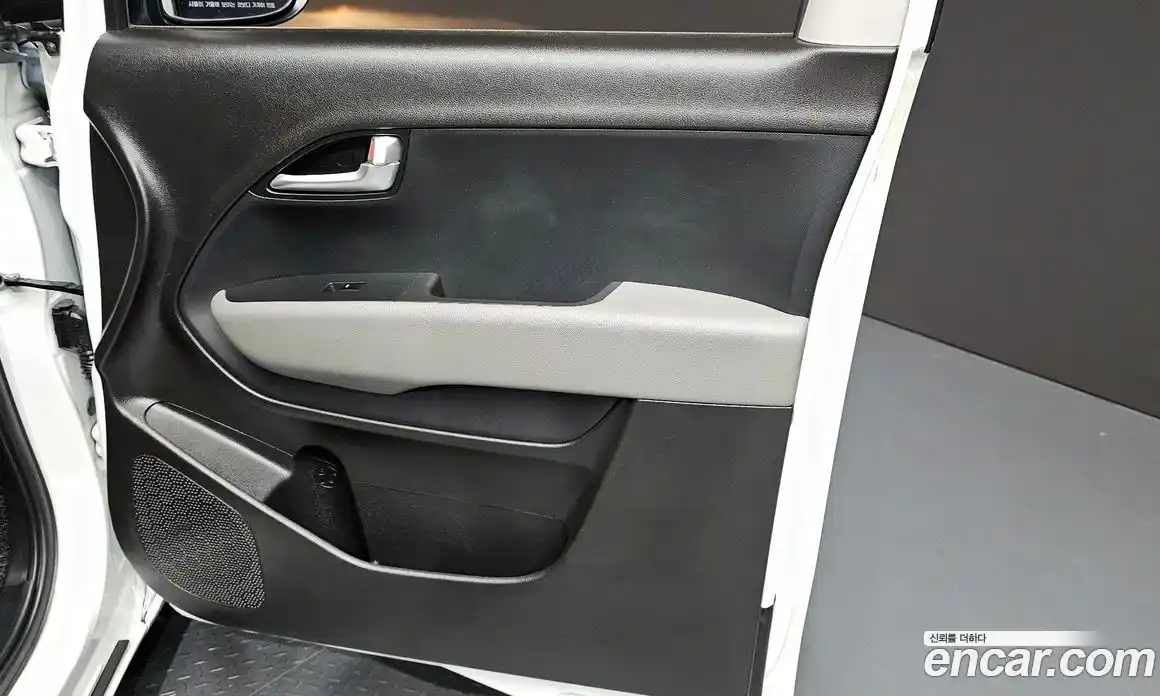 Kia Ray 2021 1.0 гидро, фото 27