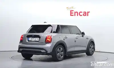 Mini Cooper 2021 1.5 автомат (гидро), миниатюра 2