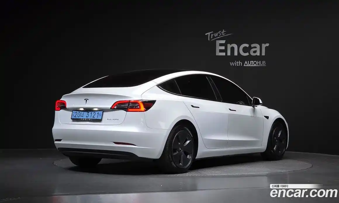 Tesla Model 3 2022 0.2 гидро, фото 2