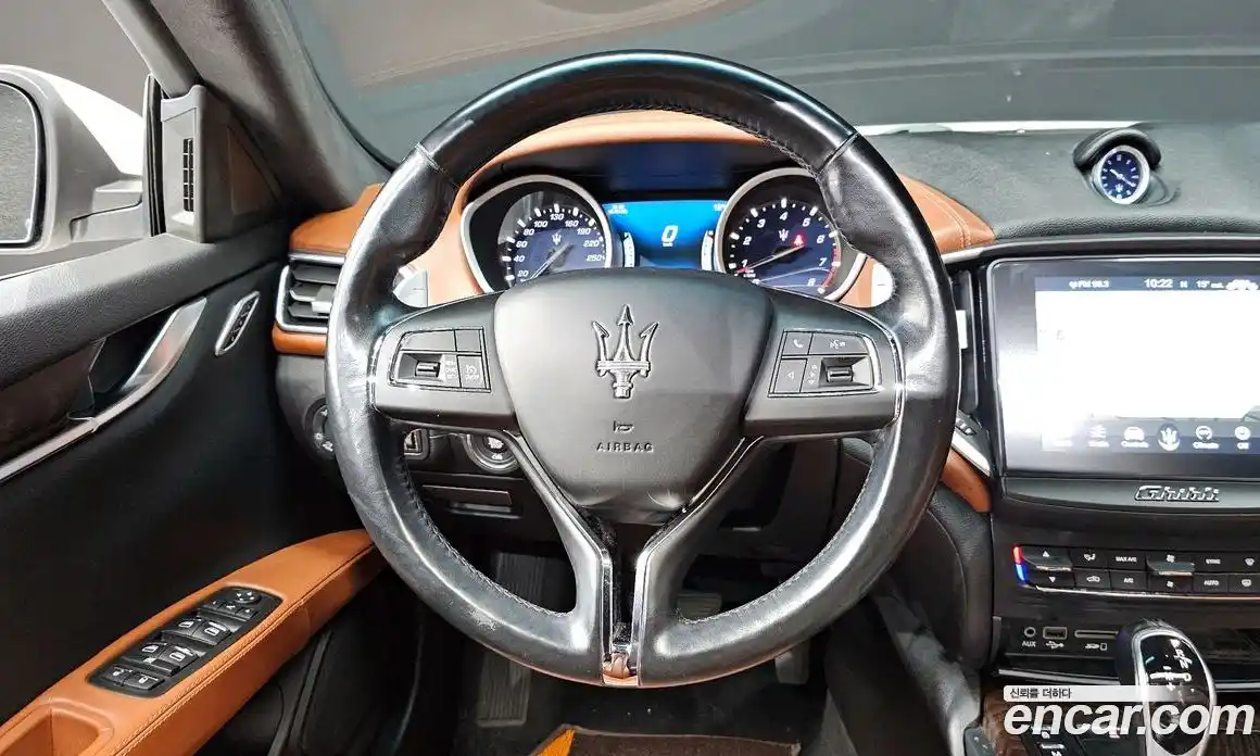 Maserati Ghibli 2018 3.0 гидро, фото 13