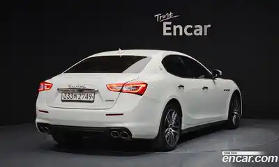 Maserati Ghibli 2018 3.0 гидро, миниатюра 2