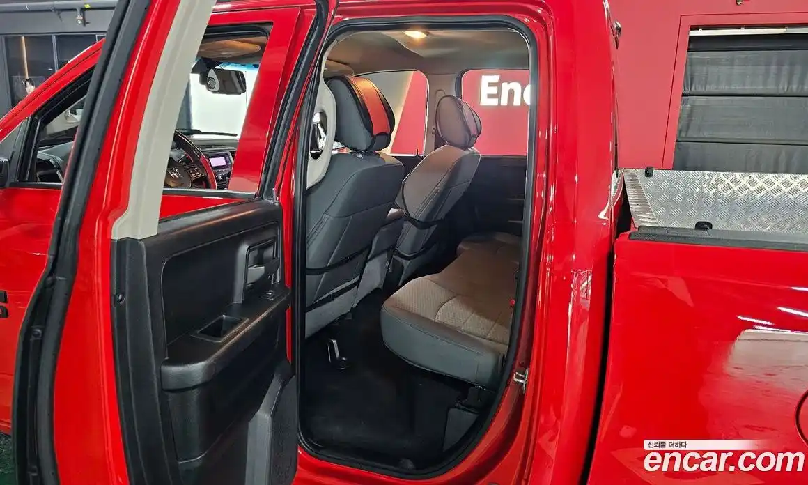 Dodge Ram Pick Up 2015 5.7 гидро, фото 11