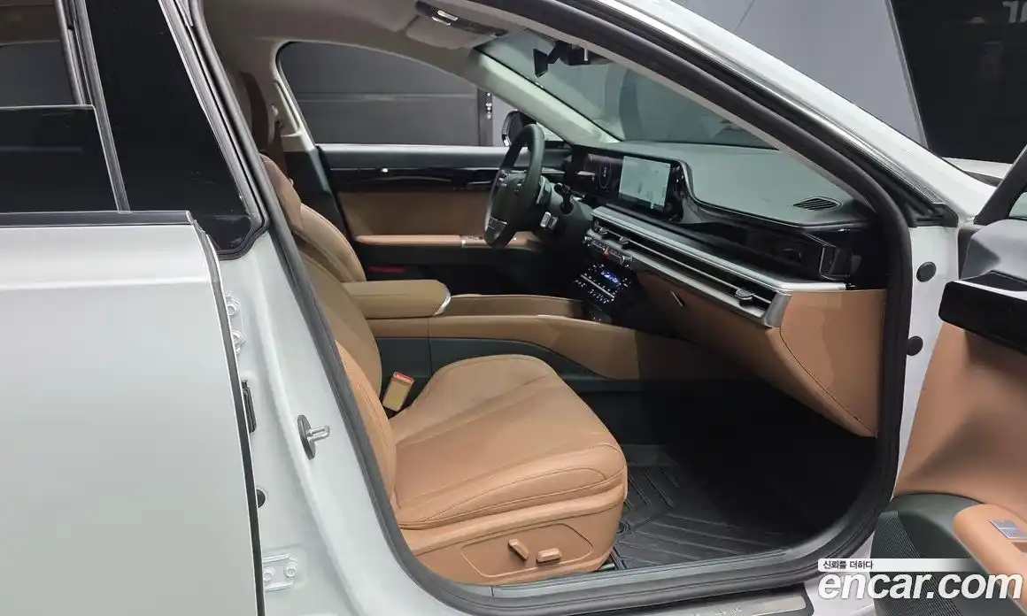 Hyundai Grandeur 2025 2.5 гидро, фото 11