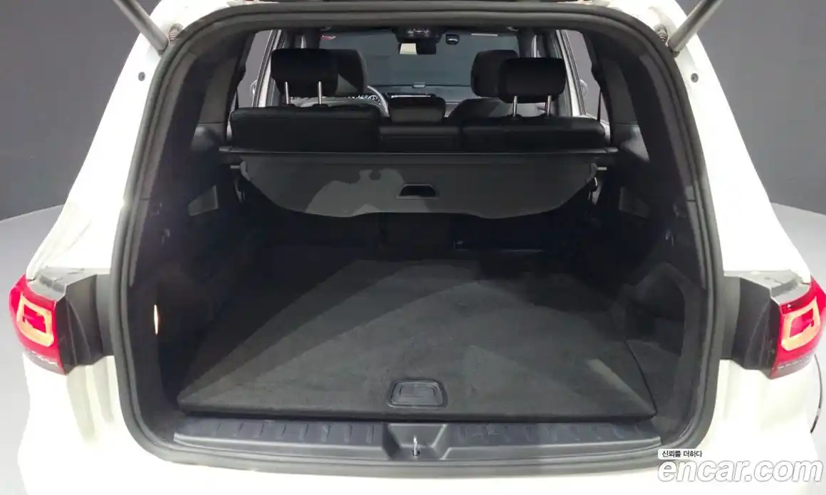 Mercedes-Benz GLB-Class 2022 2.0 гидро, фото 26