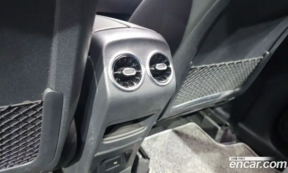 Mercedes-Benz GLB-Class 2022 2.0 гидро, фото 32
