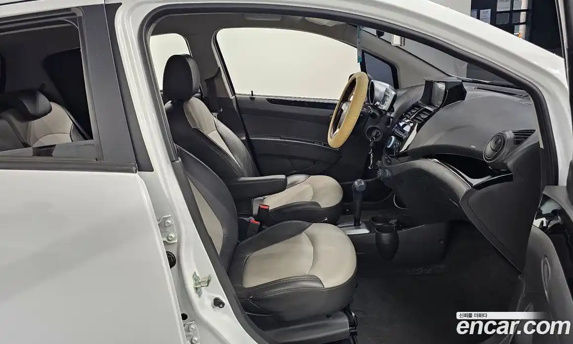Chevrolet Spark 2012 1.0 гидро, фото 17