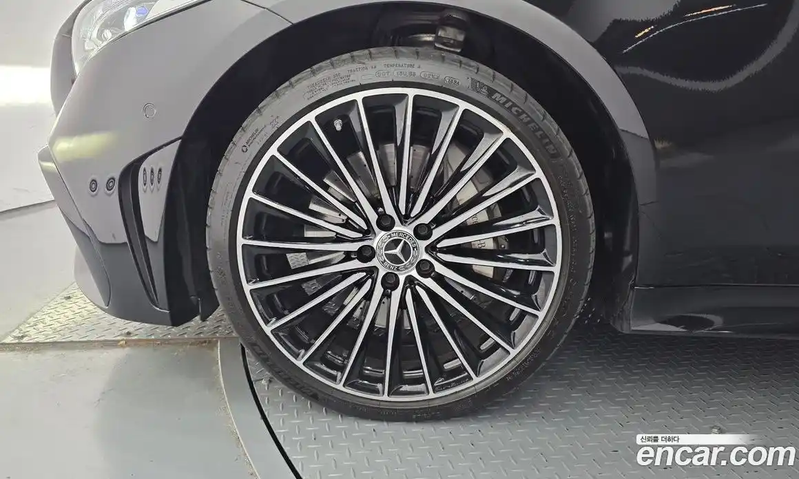 Mercedes-Benz CLS-Class 2023 3.0 гидро, фото 5