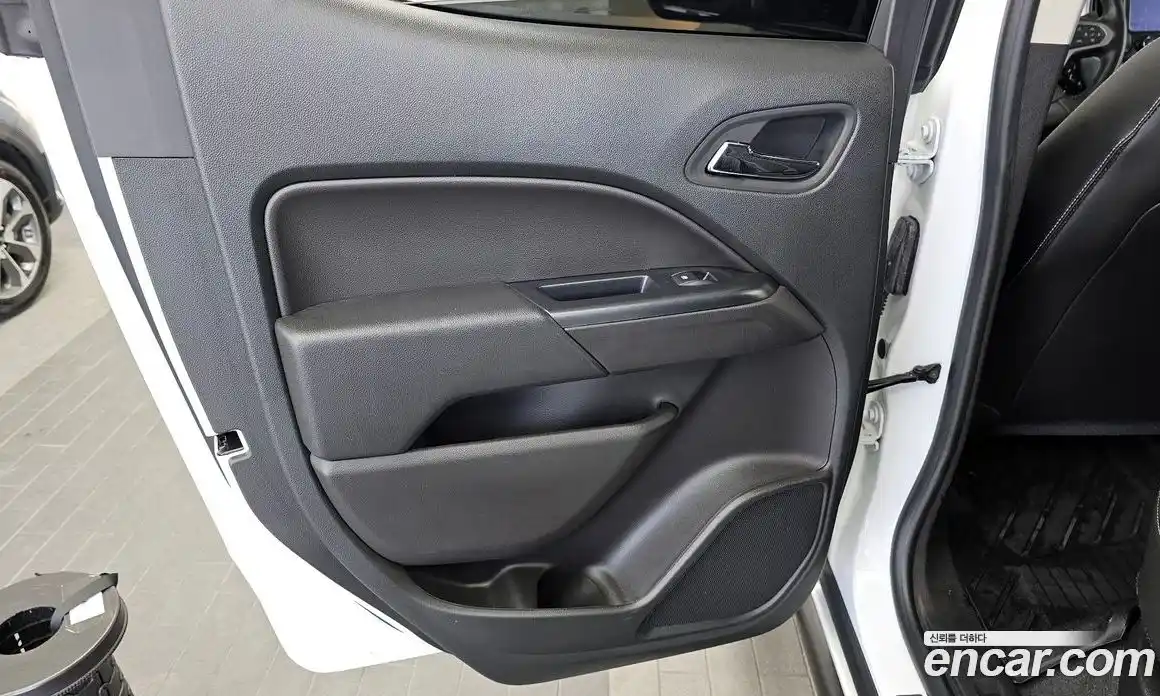 Chevrolet Colorado 2021 3.6 гидро, фото 15