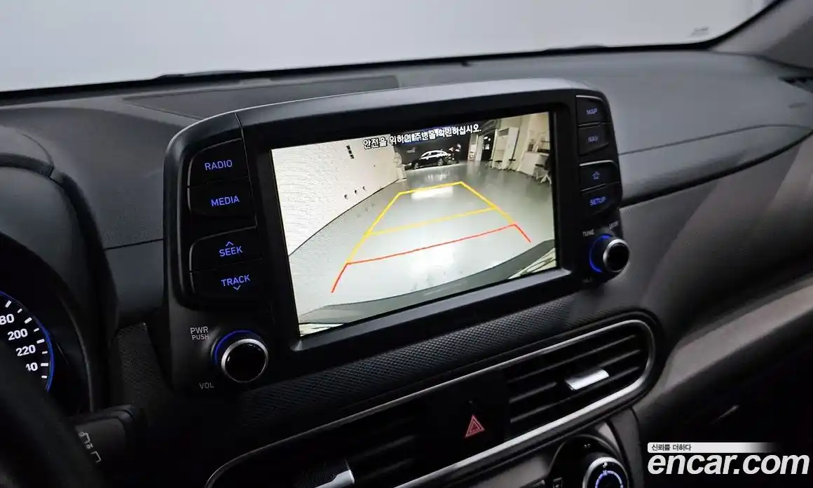 Hyundai Kona 2017 1.6 гидро, фото 18