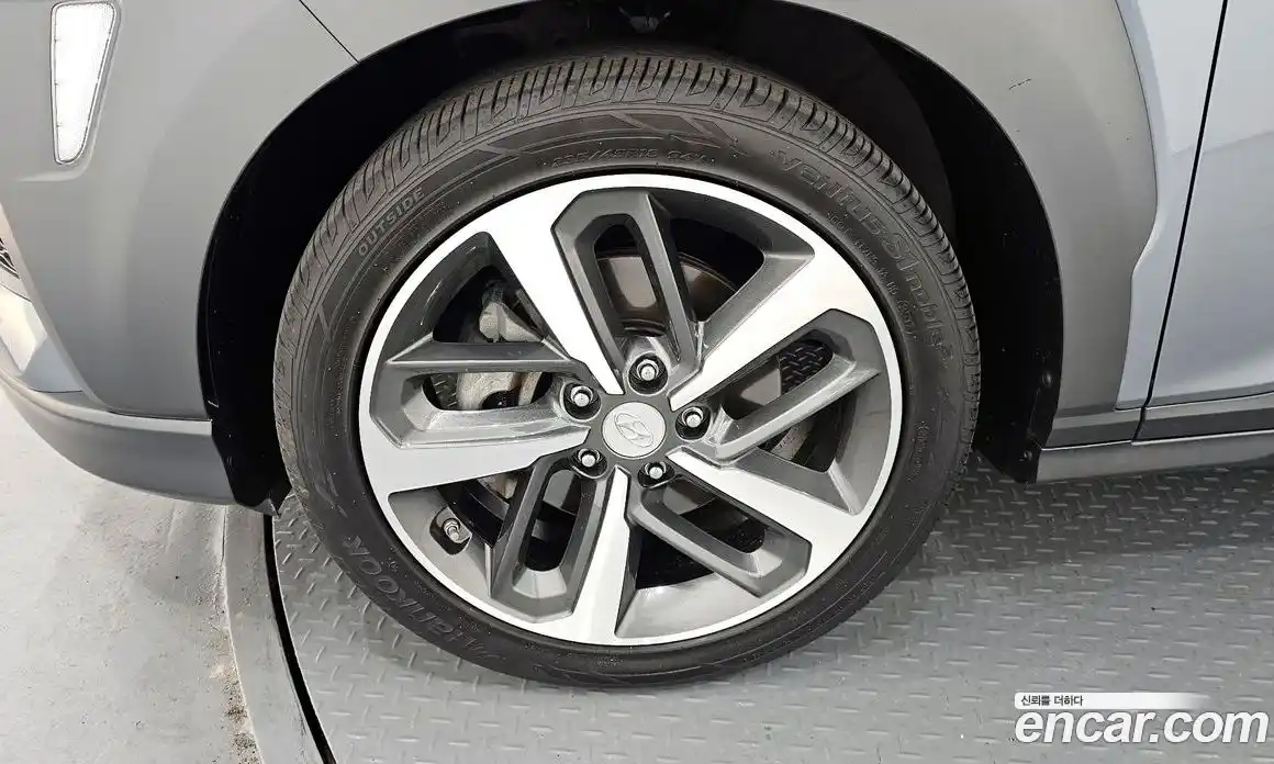 Hyundai Kona 2017 1.6 гидро, фото 5