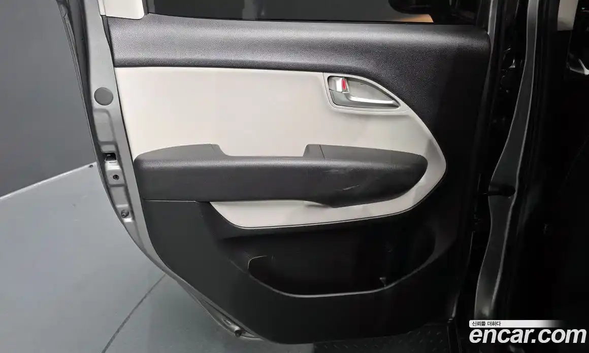 Kia Ray 2024 1.0 гидро, фото 15