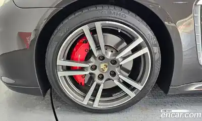 Porsche Panamera 2012 4.8 автомат (гидро), миниатюра 5