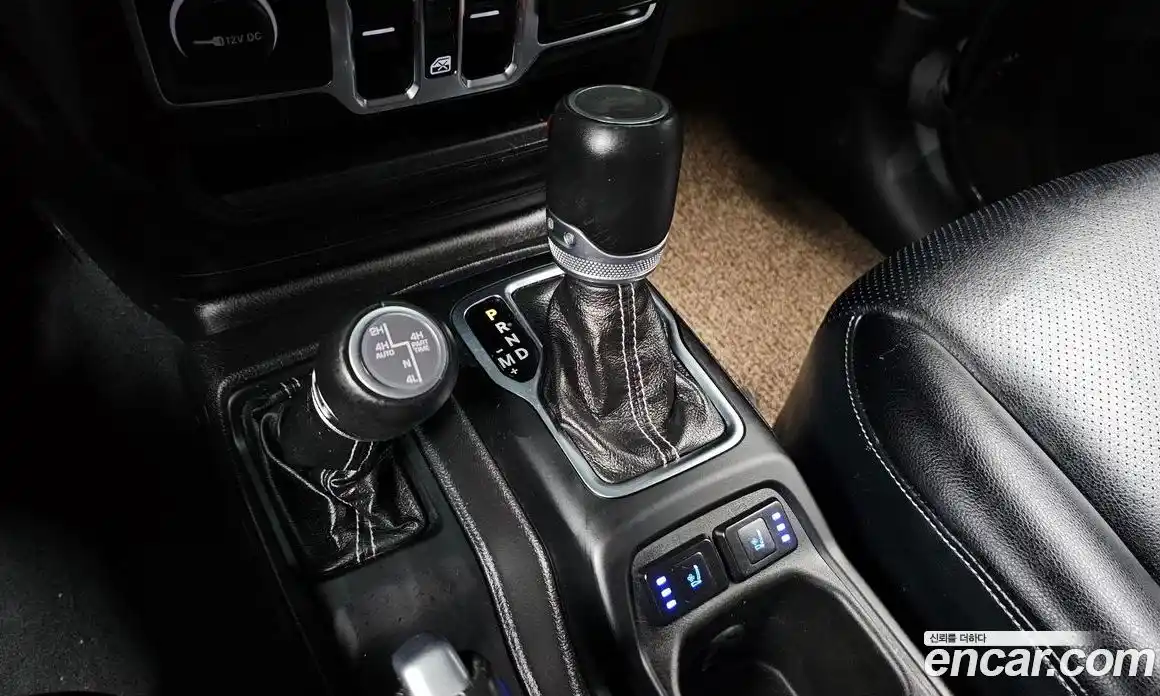 Jeep Wrangler 2023 2.0 автомат (гидро), фото 12