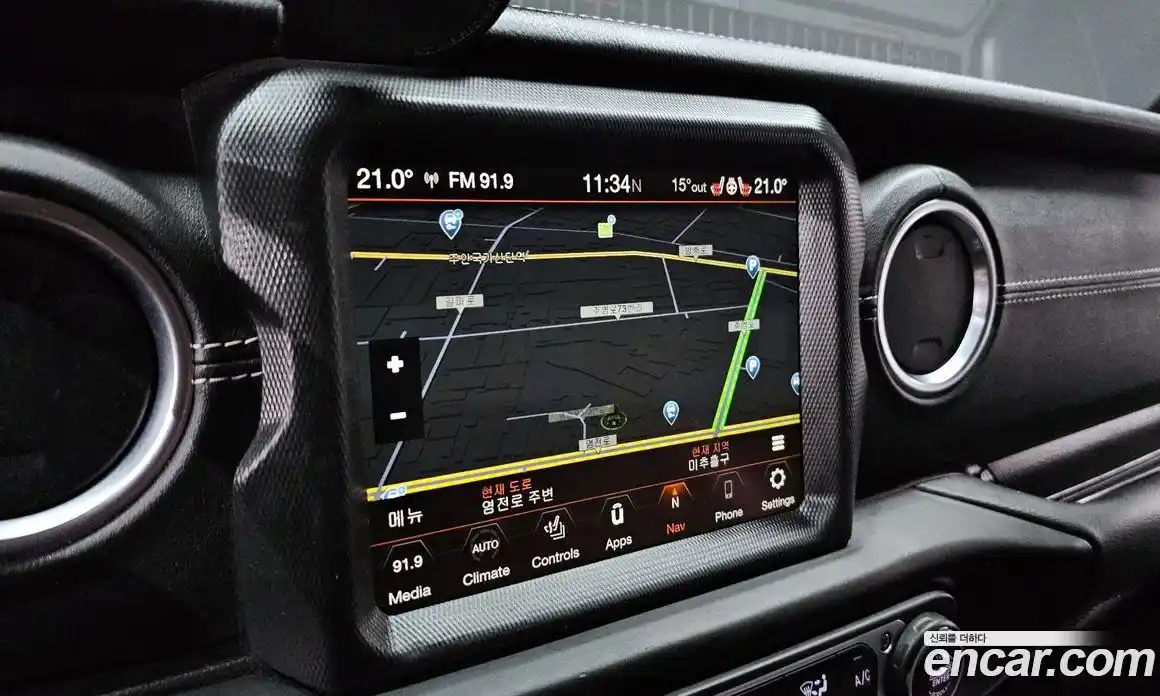 Jeep Wrangler 2023 2.0 автомат (гидро), фото 19