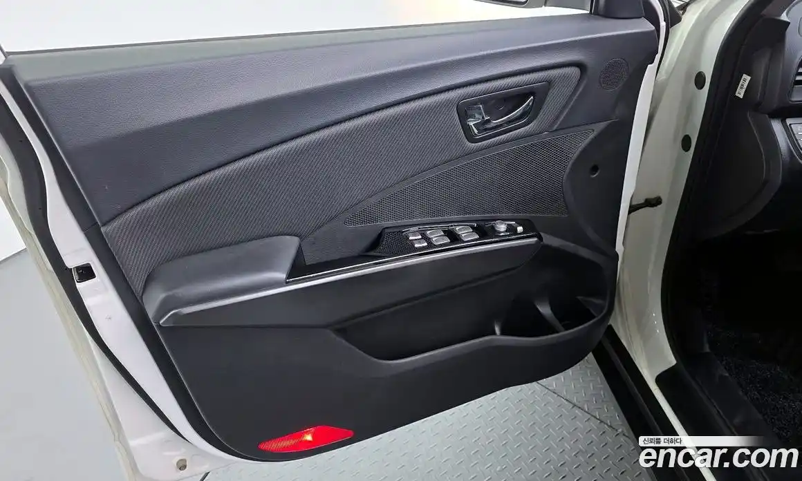 SsangYong TIBOLI 2018 1.6 гидро, фото 14
