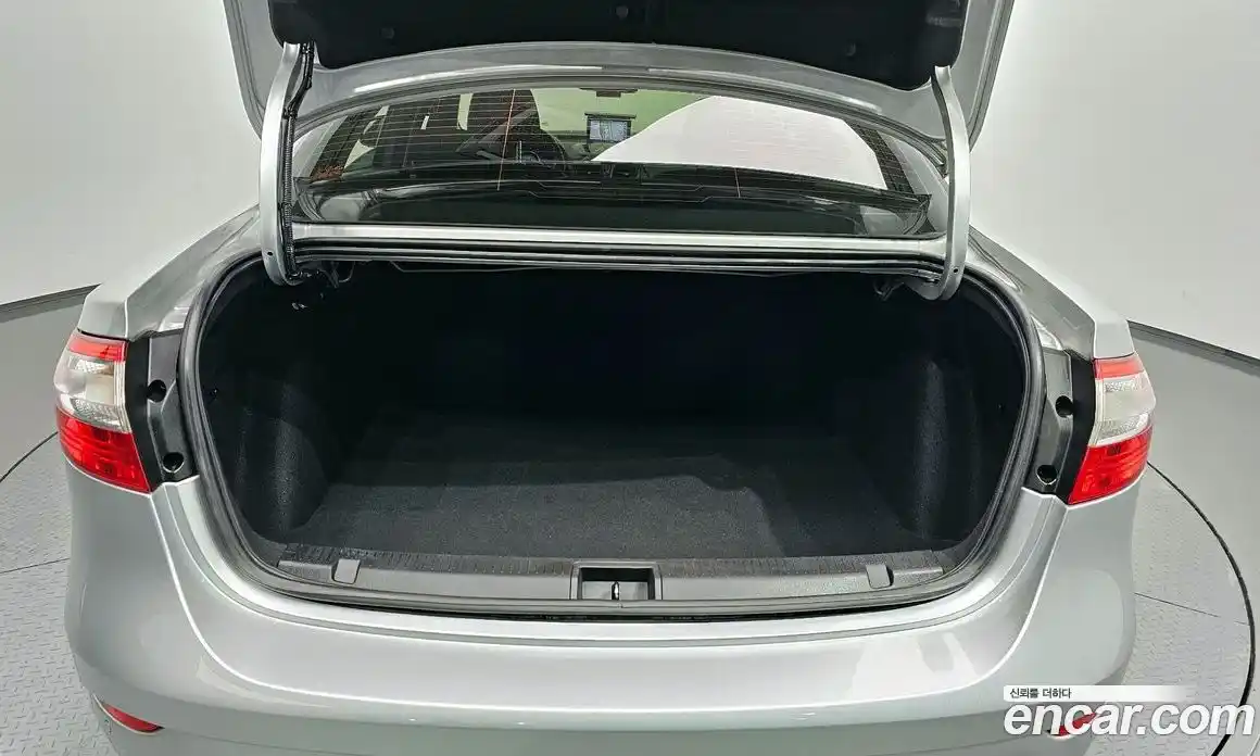 Renault SM3 2013 1.6 гидро, фото 13