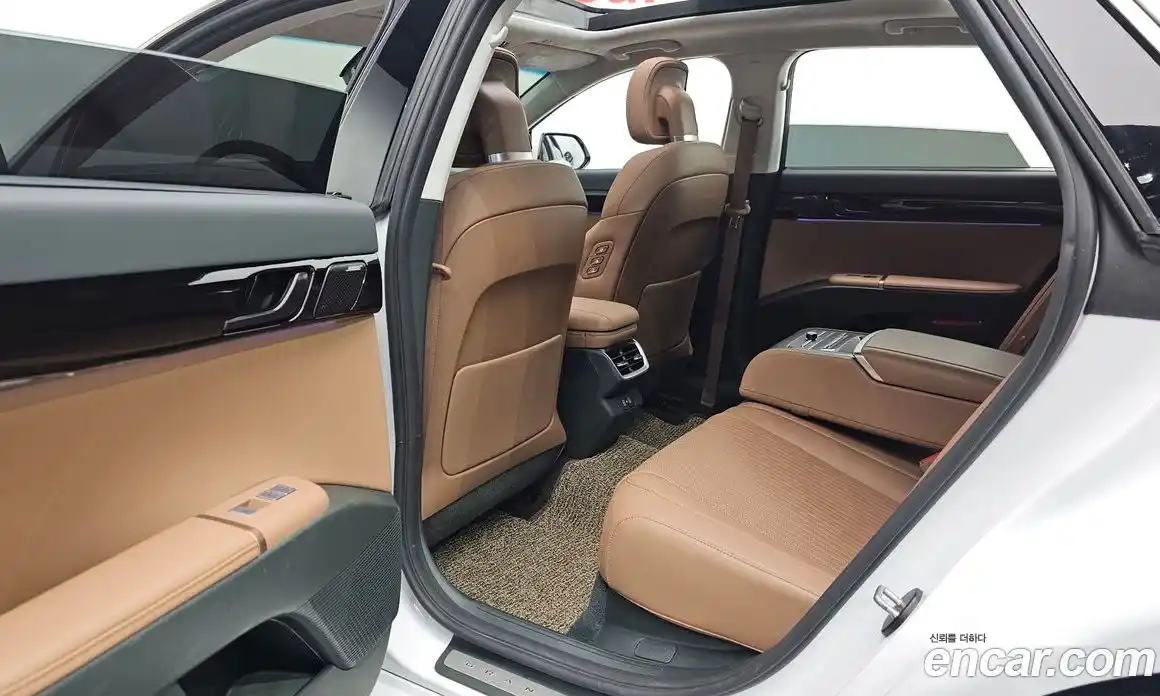 Hyundai Grandeur 2023 2.5 гидро, фото 12