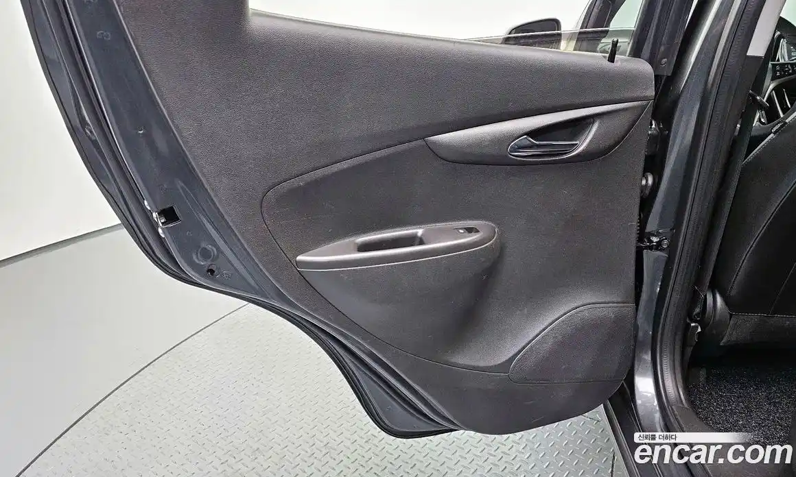 Chevrolet Spark 2017 1.0 автомат (гидро), фото 15