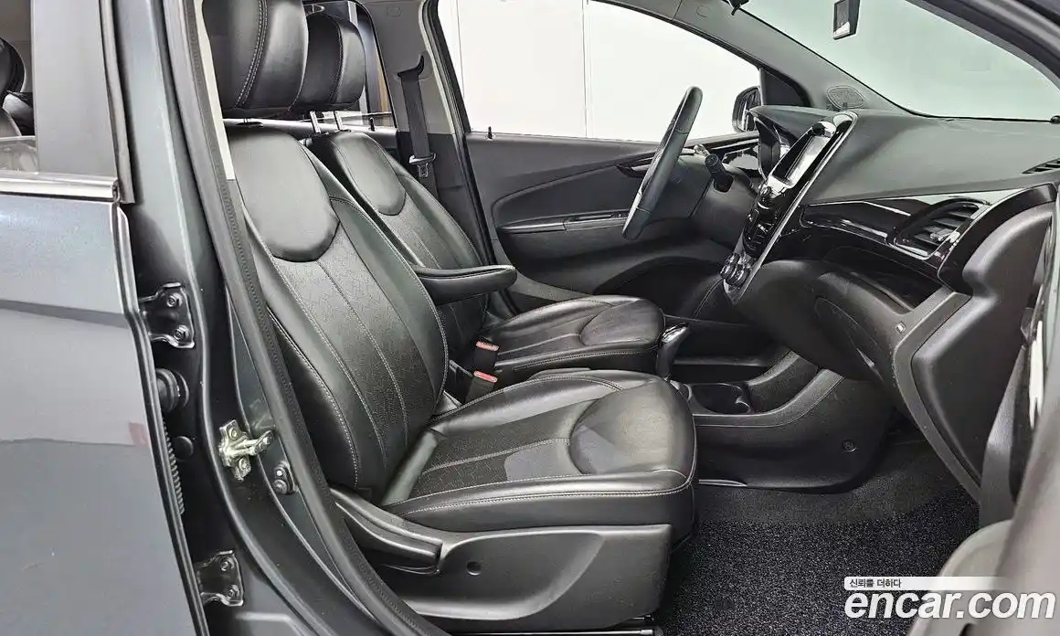 Chevrolet Spark 2017 1.0 автомат (гидро), фото 16